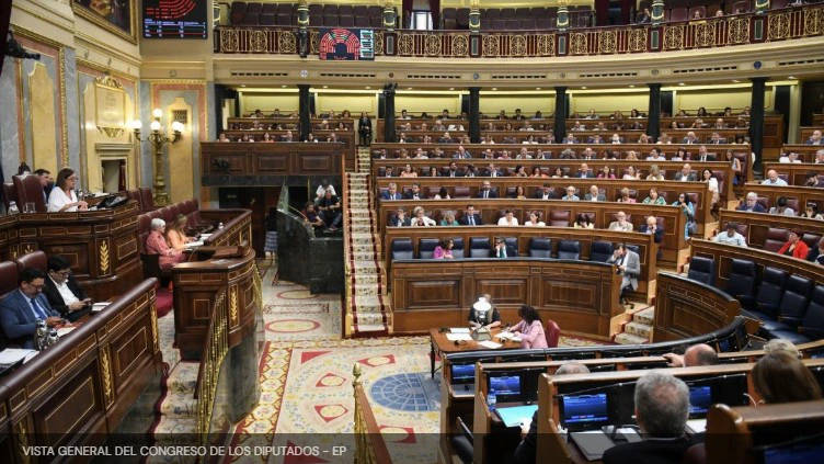 La mayoría de abogados y procuradores rechaza la propuesta del PSOE para su paso al RETA